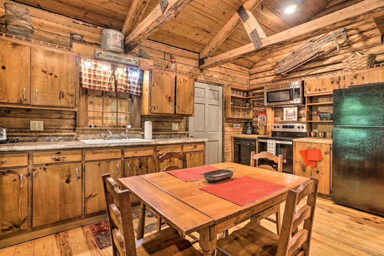 North Georgia Mtn Escape With Hot Tub And Games! Villa Sautee Nacoochee Luaran gambar