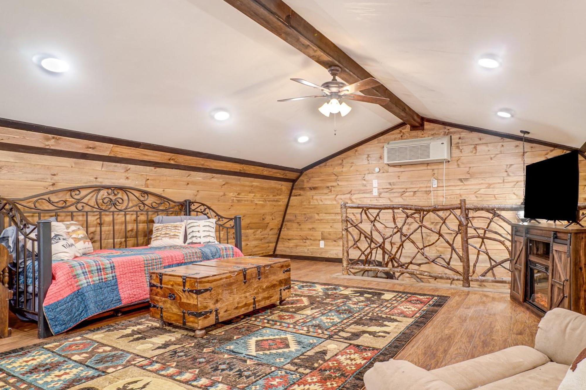 North Georgia Mtn Escape With Hot Tub And Games! Villa Sautee Nacoochee Luaran gambar