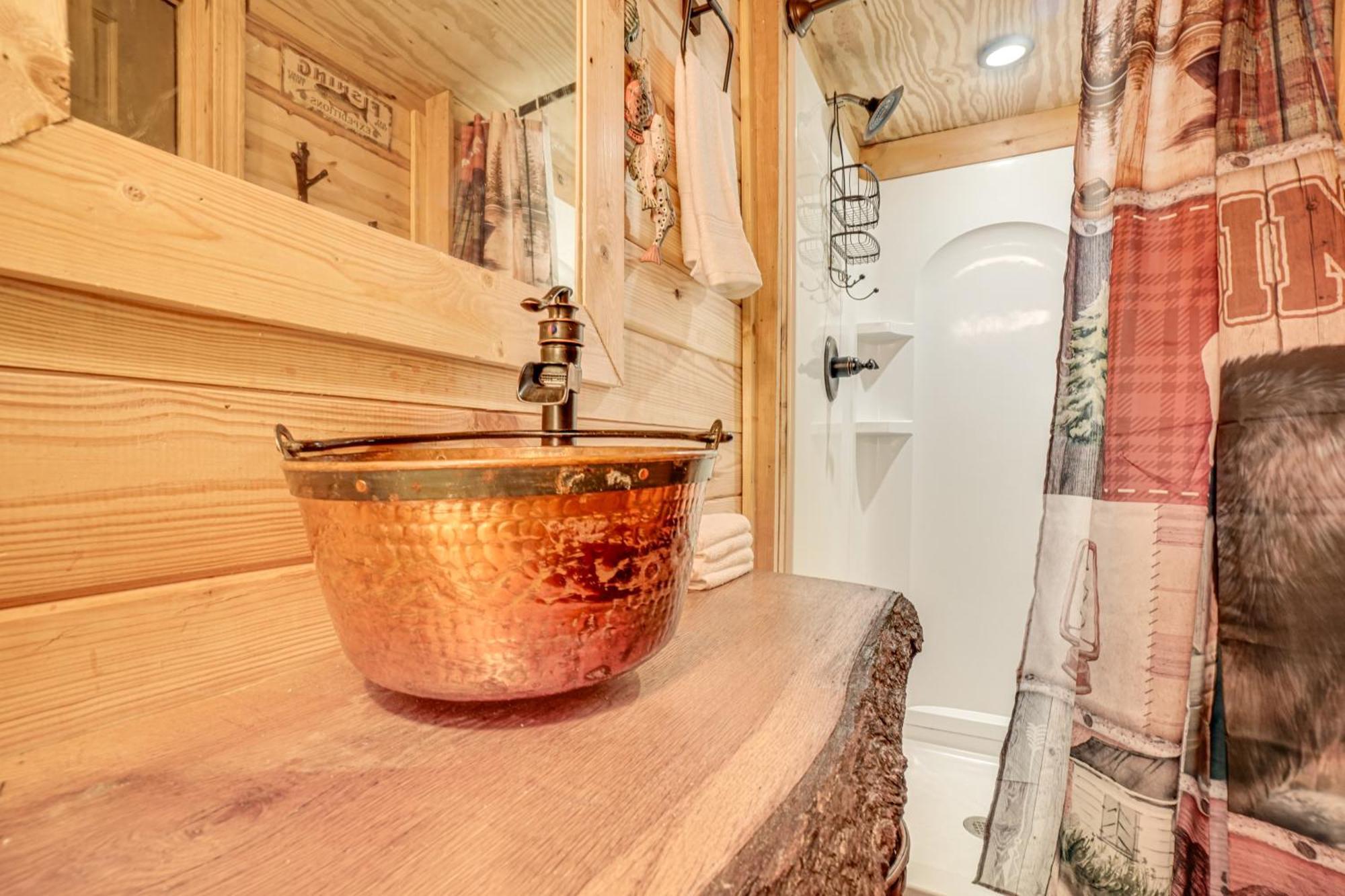 North Georgia Mtn Escape With Hot Tub And Games! Villa Sautee Nacoochee Luaran gambar