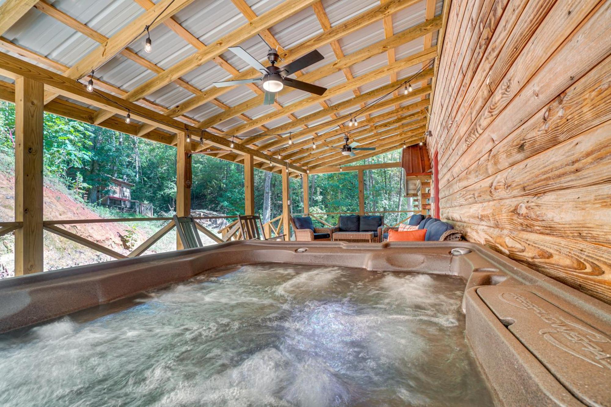 North Georgia Mtn Escape With Hot Tub And Games! Villa Sautee Nacoochee Luaran gambar
