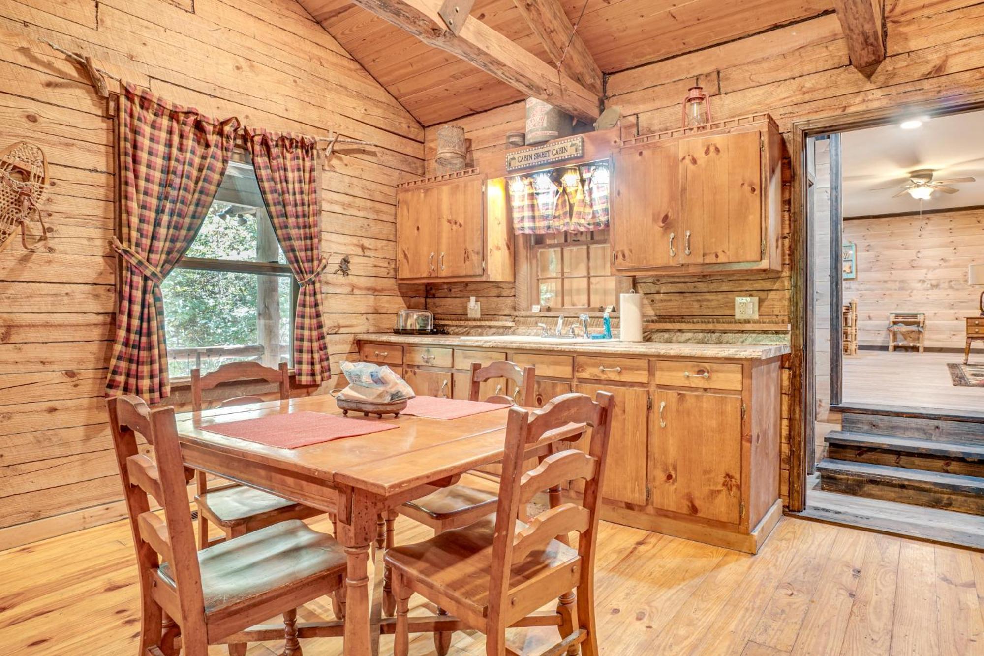 North Georgia Mtn Escape With Hot Tub And Games! Villa Sautee Nacoochee Luaran gambar